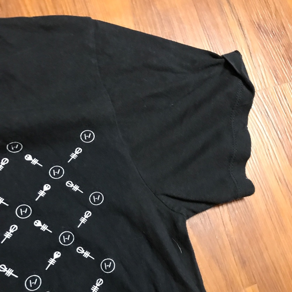 Rock Off Maglietta Ufficiale Twenty One Pilots, Modello Side Stand Ringer, Bianco Con Collo Rosso, Cotone E Poliestere Riciclato, Taglie S-XXL - 2